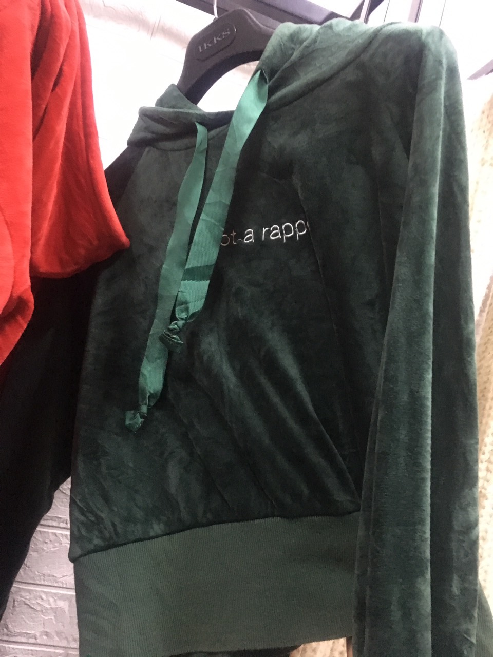8885fd5b1065f63baf74.jpg