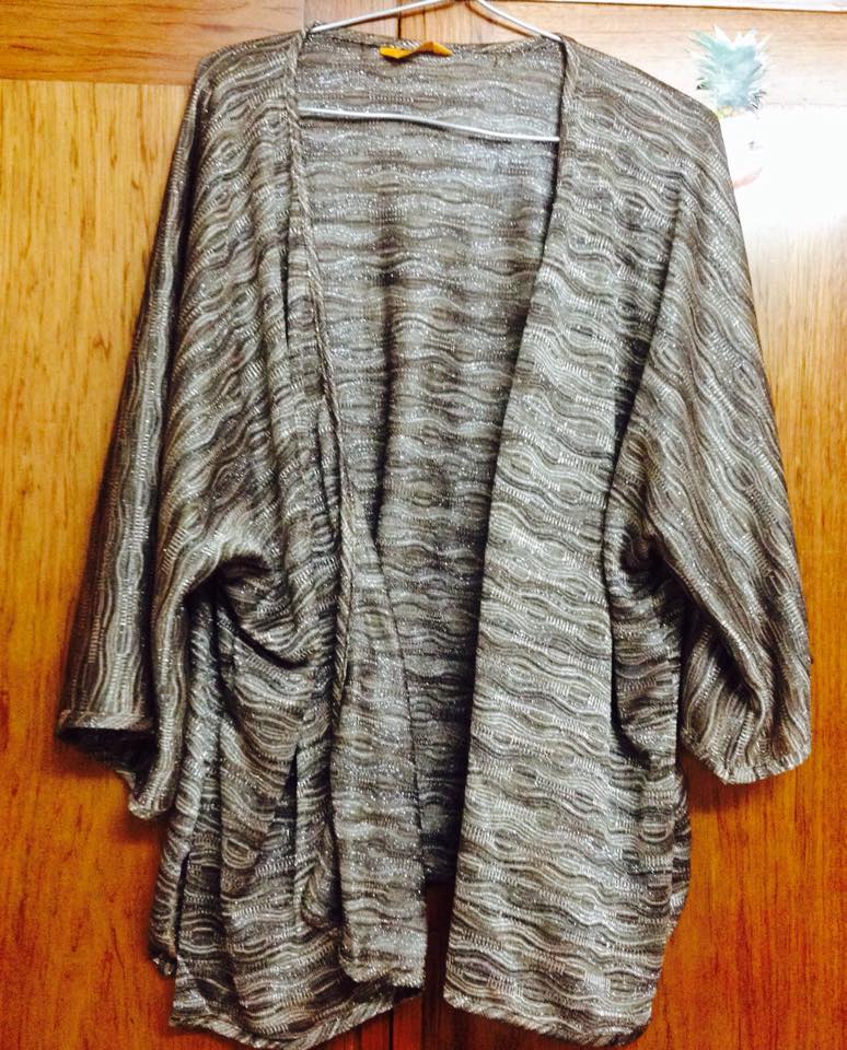 áo khoác len phong cách xám 2.jpg