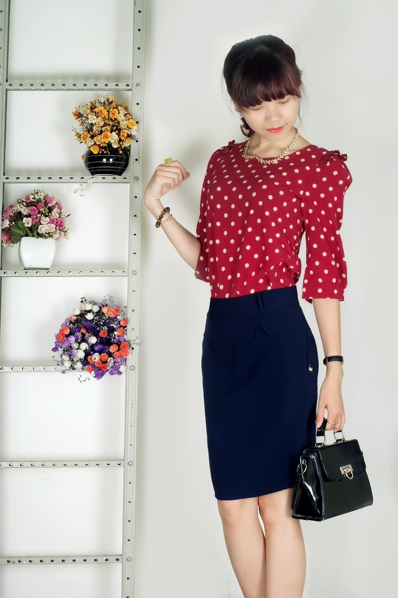 chân váy xanh tím thanJPG.JPG