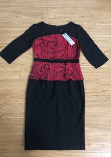 Đầm PEPlum đen đỏ Finona.jpg