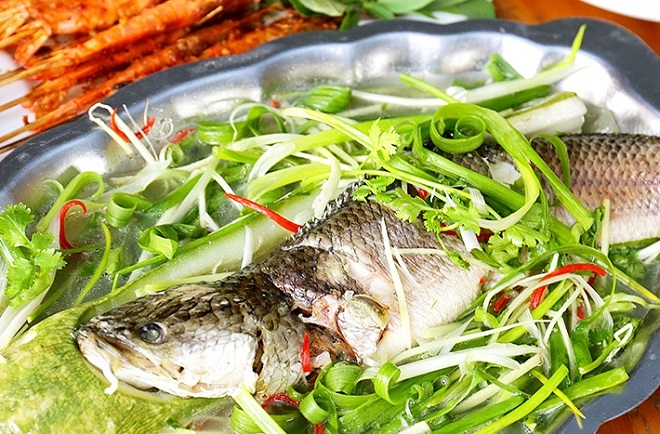 huong-dan-me-len-thuc-don-ngon-mieng-cho-tre-mam-non-an-com-herokid-gold-44.jpg