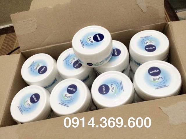 kem dưỡng ẩm.jpg