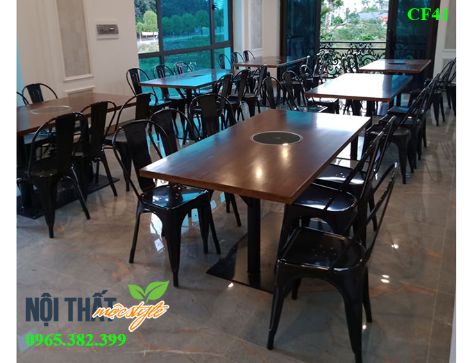 Nhà-hàng-đẹp-với-ghế-tolix.jpg