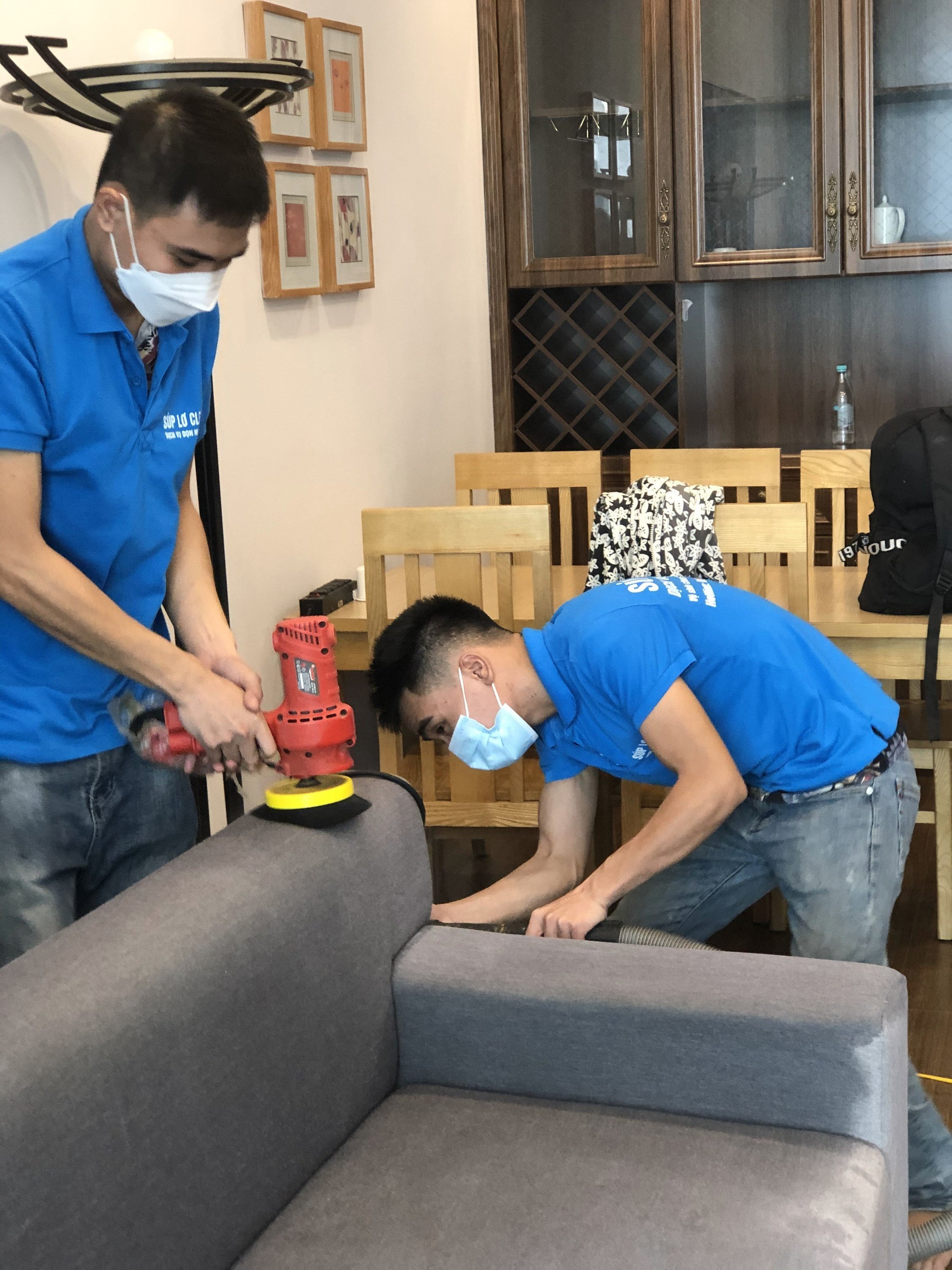 nhan-vien-ve-sinh-nha2.jpg