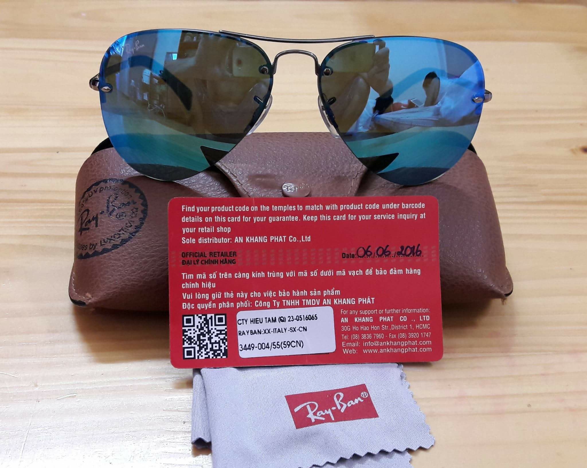 Rayban.JPG