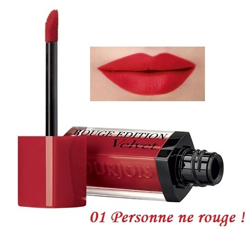 rouge_edition_velvet_01_personne_ne_rouge_ouvert_1.jpg