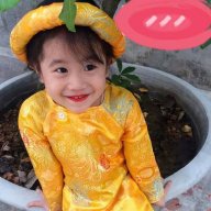 KIM_Trangphucbieudien